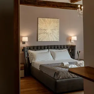  Guest house Neoclassico By Tiziana Monaldi